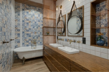 reforma integral de bano en piso del barrio de san juanillo